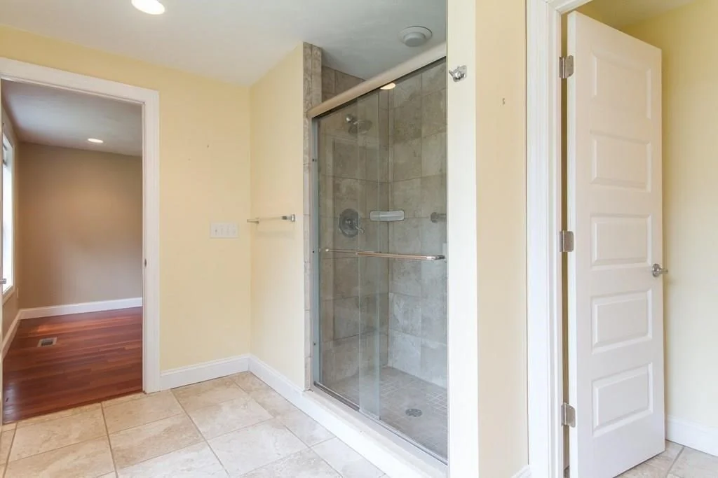 36 Willowdale Rd, Groton