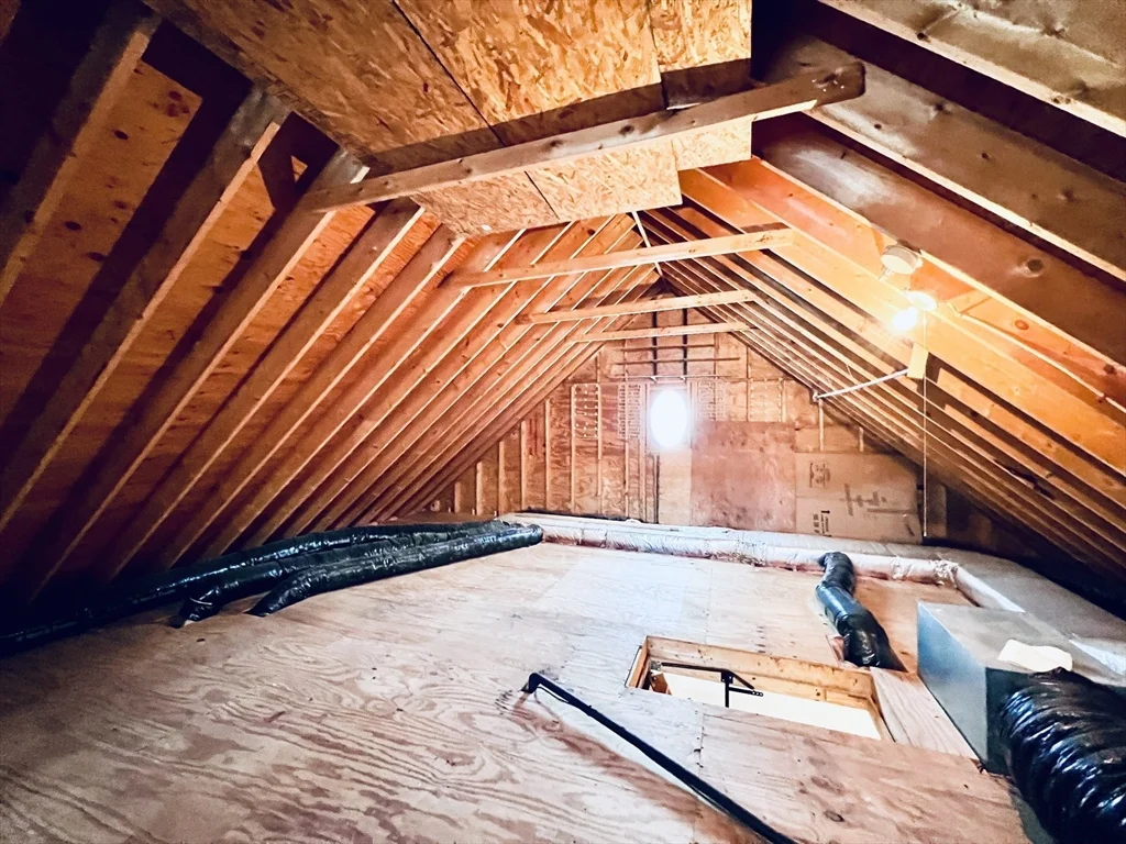 118 Wyoming Ave, Oak Grove