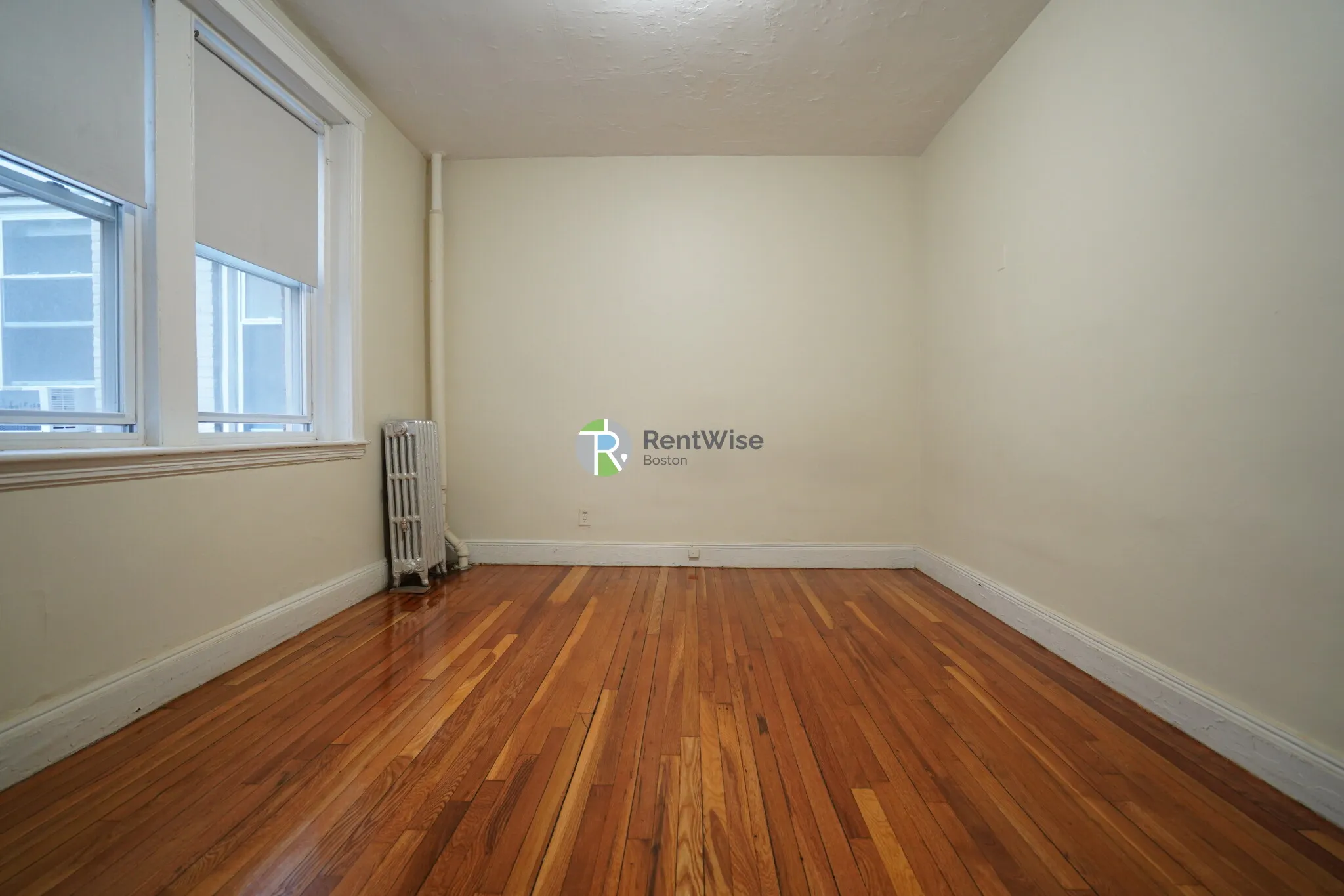 1810 Commonwealth Ave, Brighton