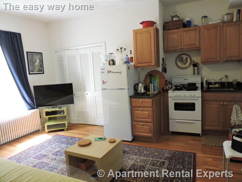 13 Pleasant St, Central Square