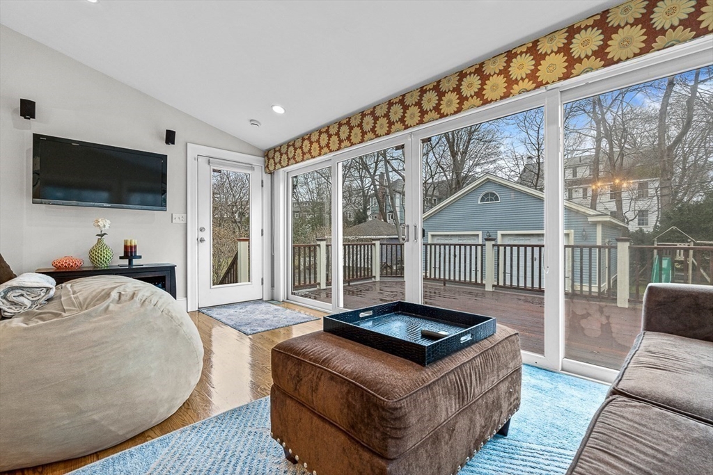 34 Glen Rd, Winchester