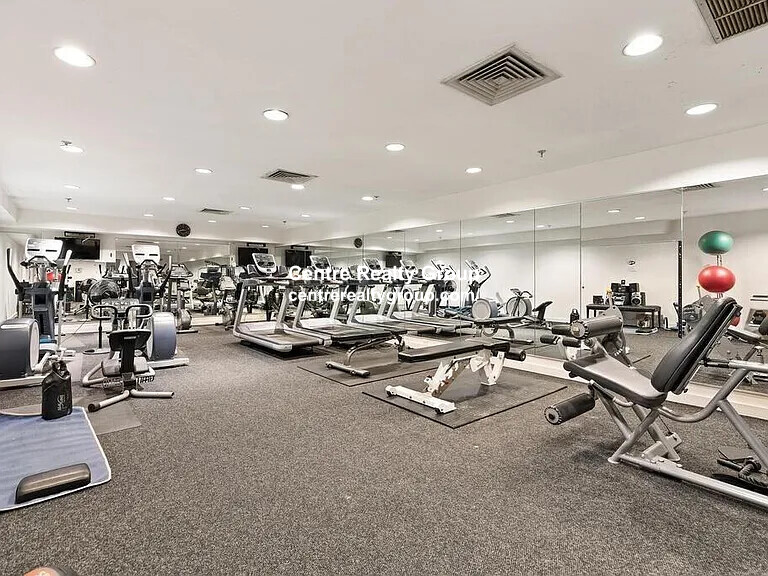 15 North Beacon St, Allston