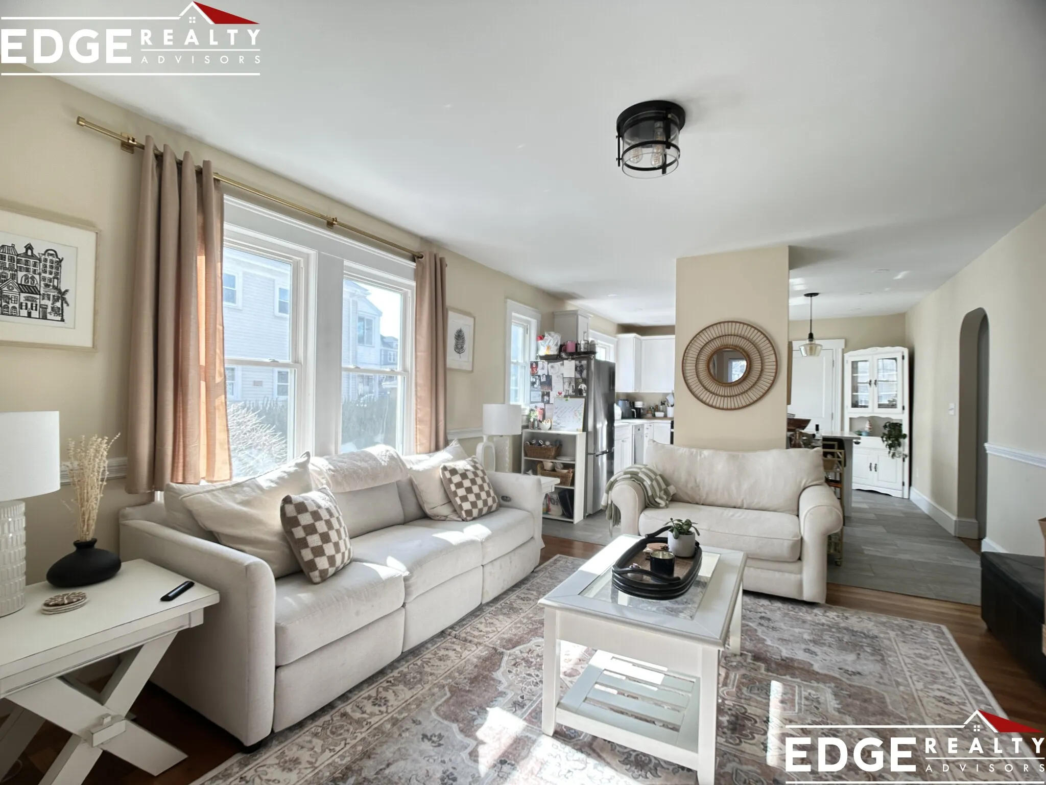 58 Hunnewell Ave, Oak Square