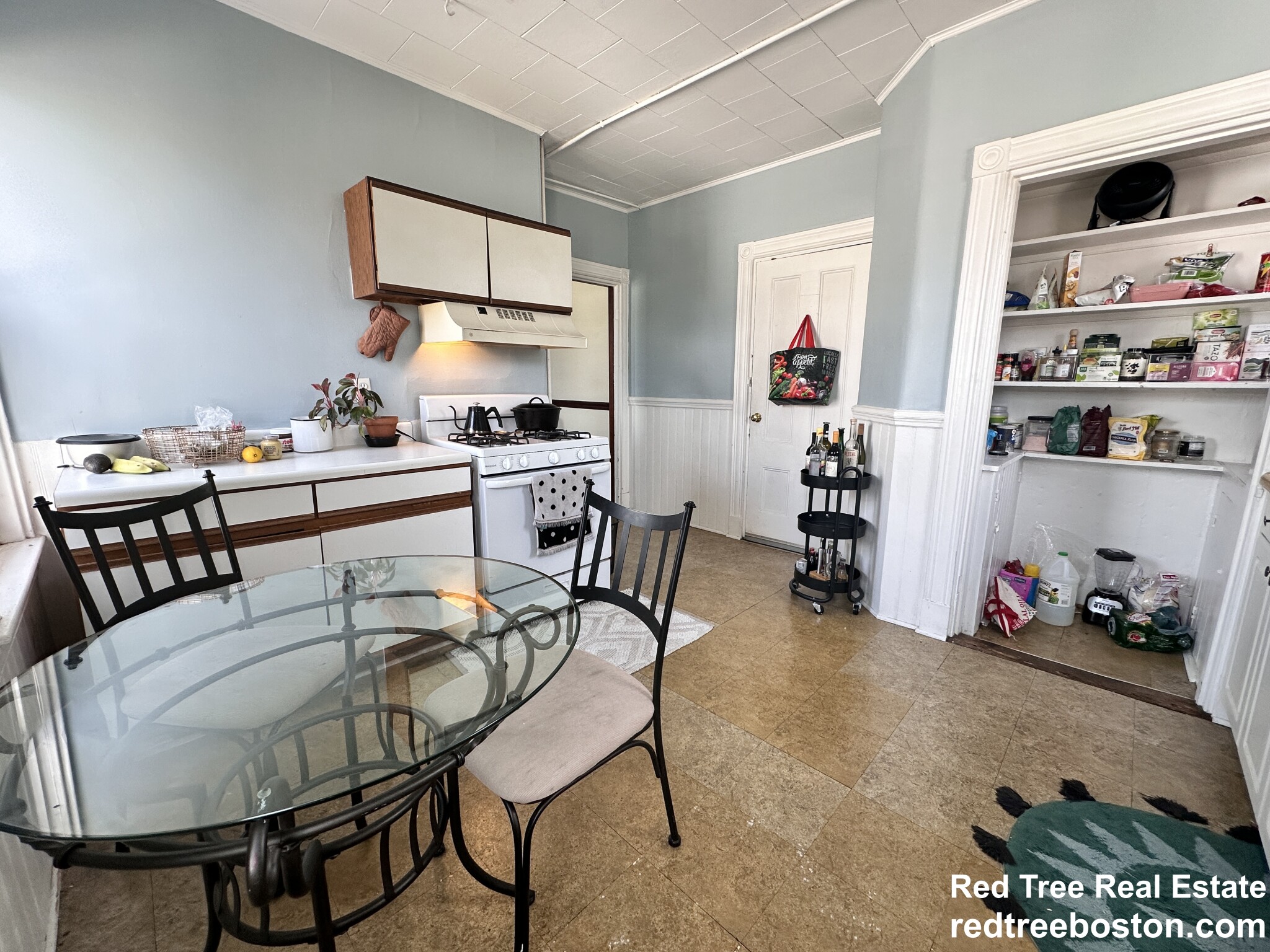 4 Montcalm Ave, Brighton