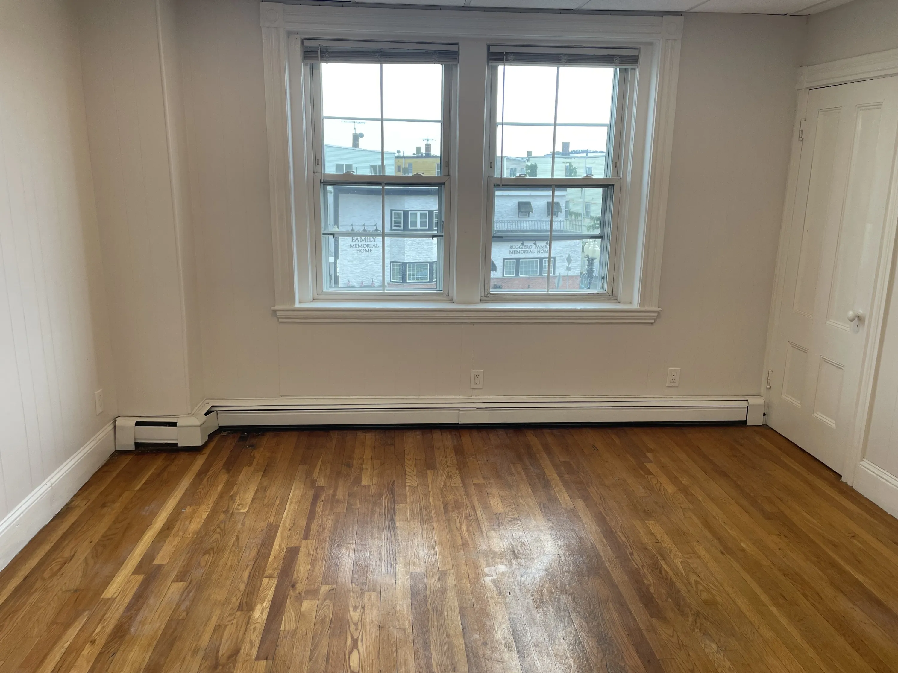 974 Saratoga St, East Boston