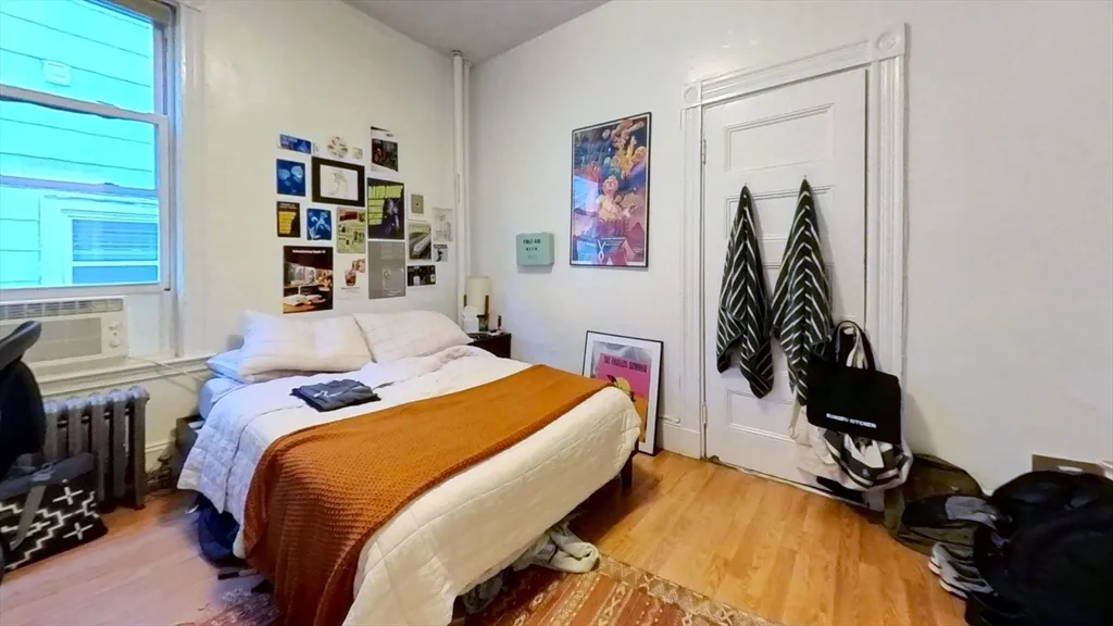 34 Cherokee St, Mission Hill