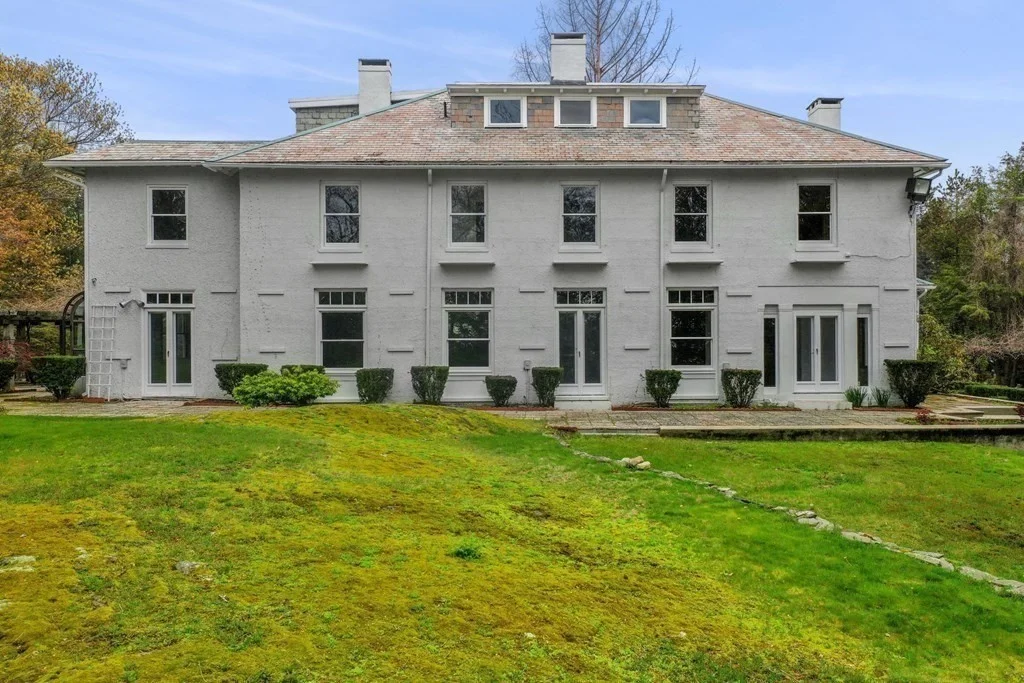 12 Summit Rd, Lexington