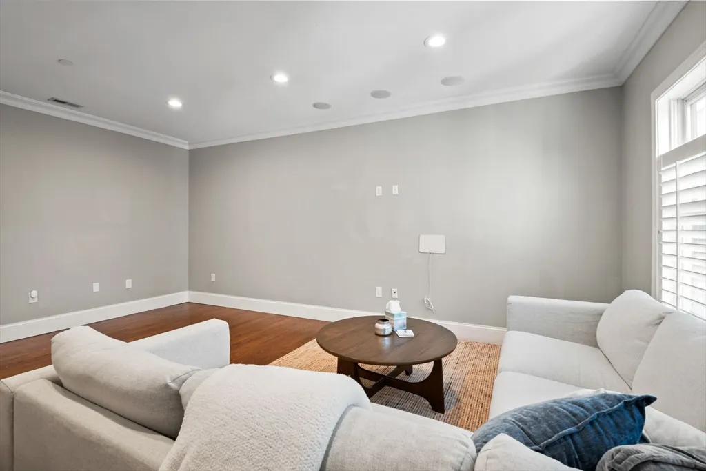 360 West 2nd St, South Boston