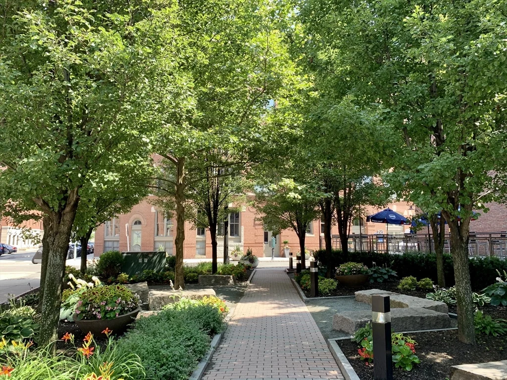 25 Channel Center St, Seaport District