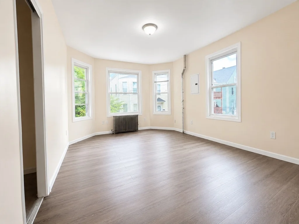 8 Marble St, Haverhill