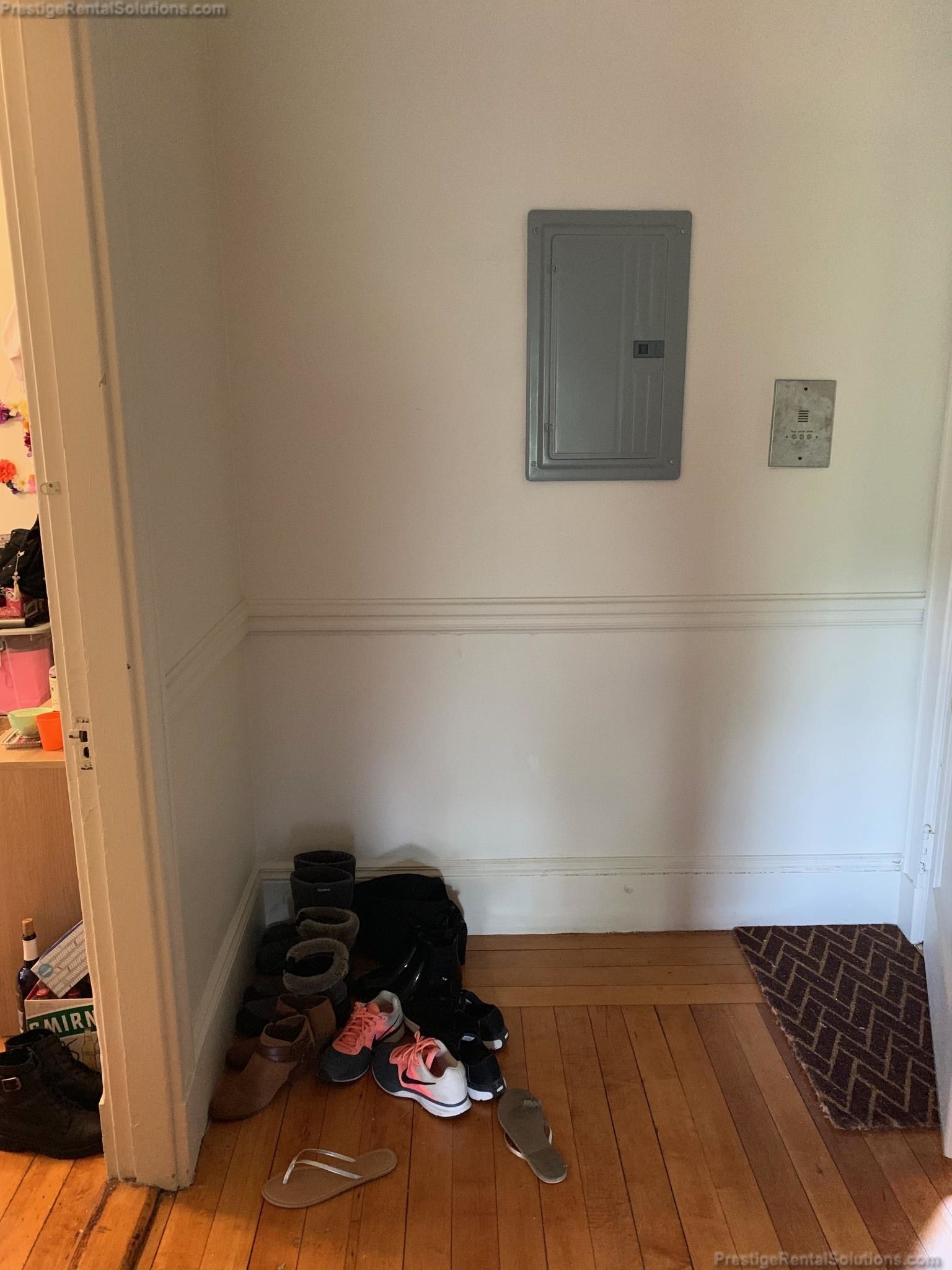 1822 Beacon St, Brookline