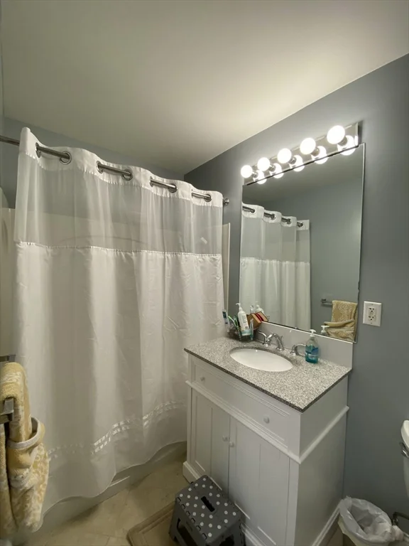 318 Rindge Ave, North Cambridge