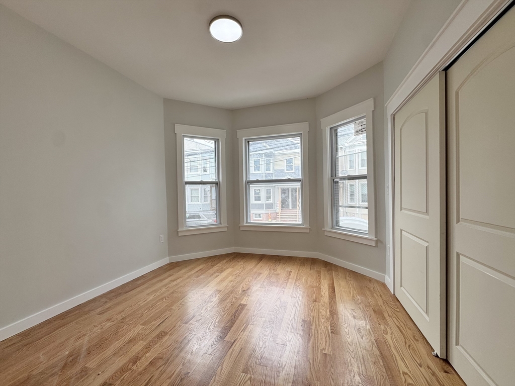 57 Falcon St, East Boston