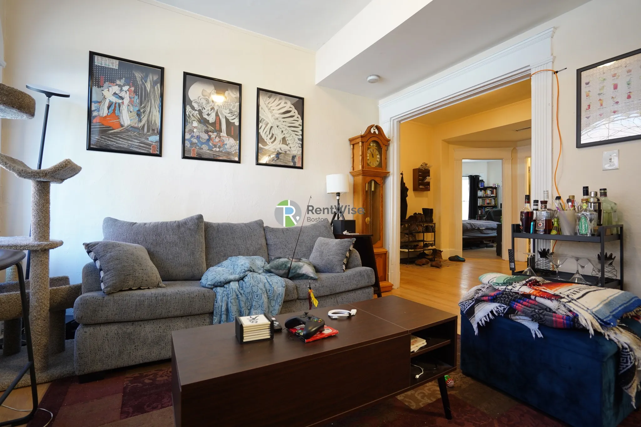 10 Foster St, Coolidge Corner