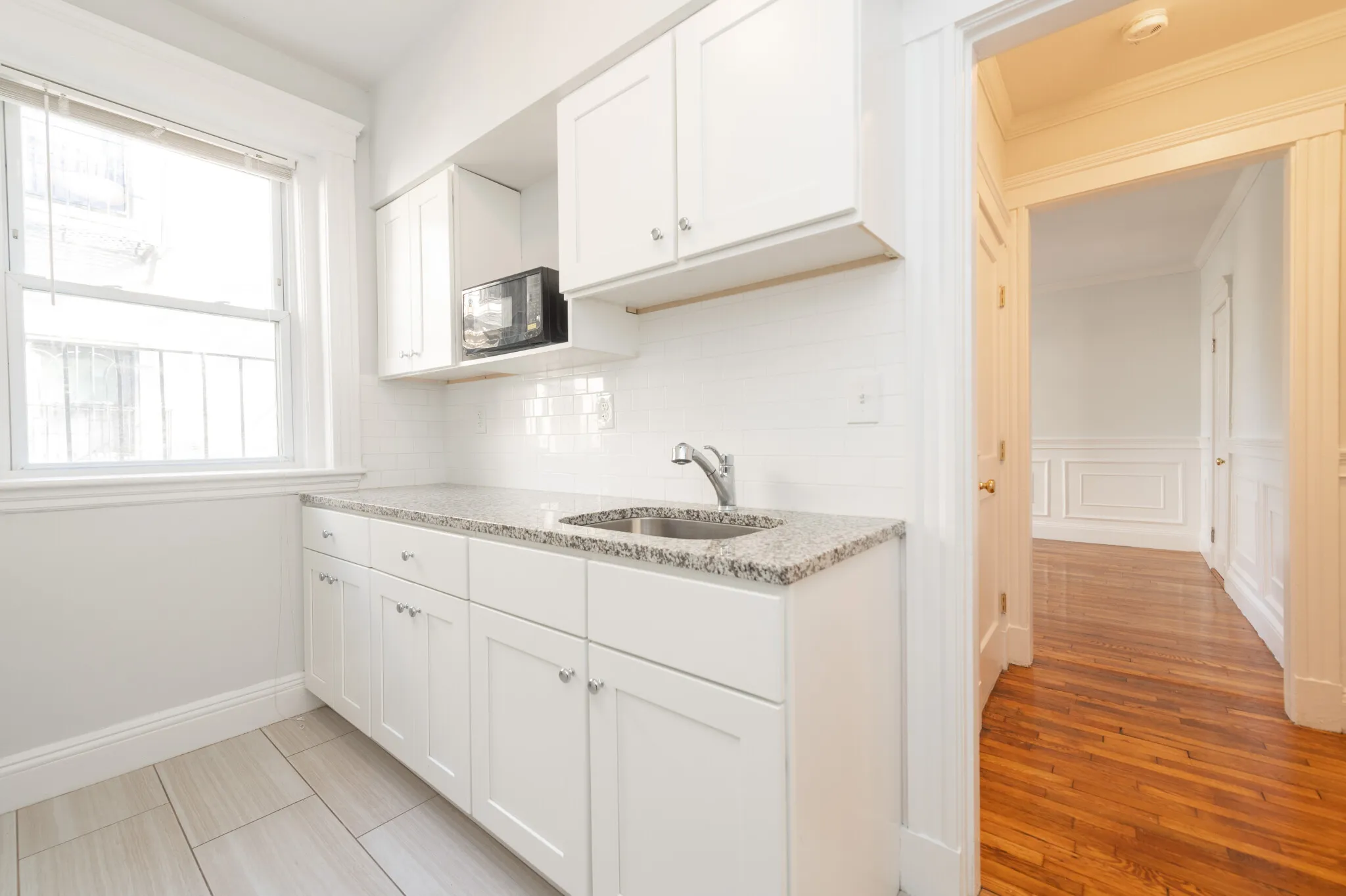 49 Worthington St, Mission Hill