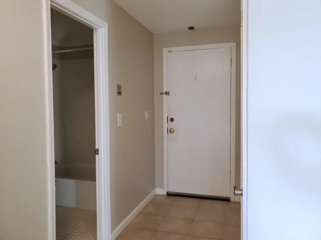 145 Essex Ave, Stage Fort Park