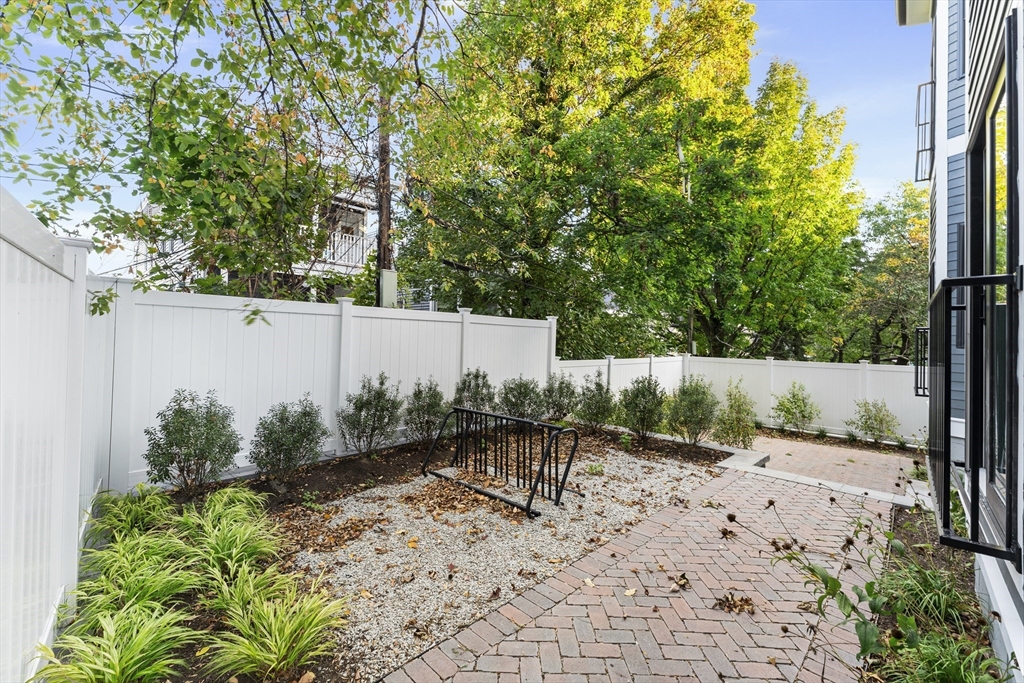 115 Thurston St, Winter Hill