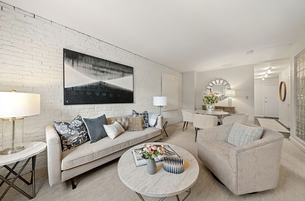 19 Wiget St, North End