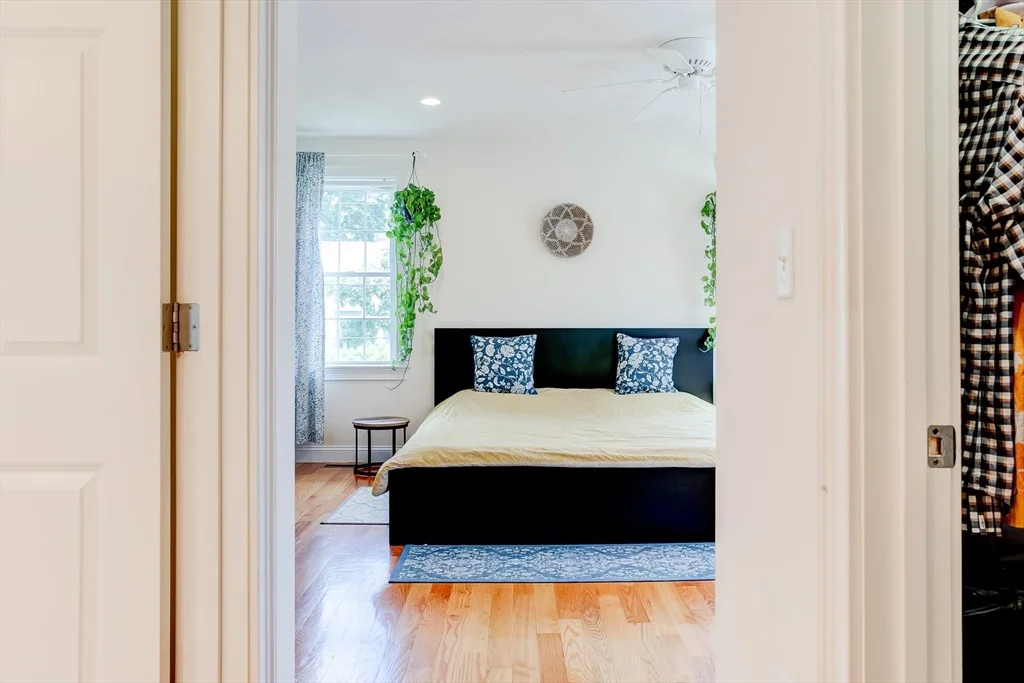 3 Hawthorne St, Woburn