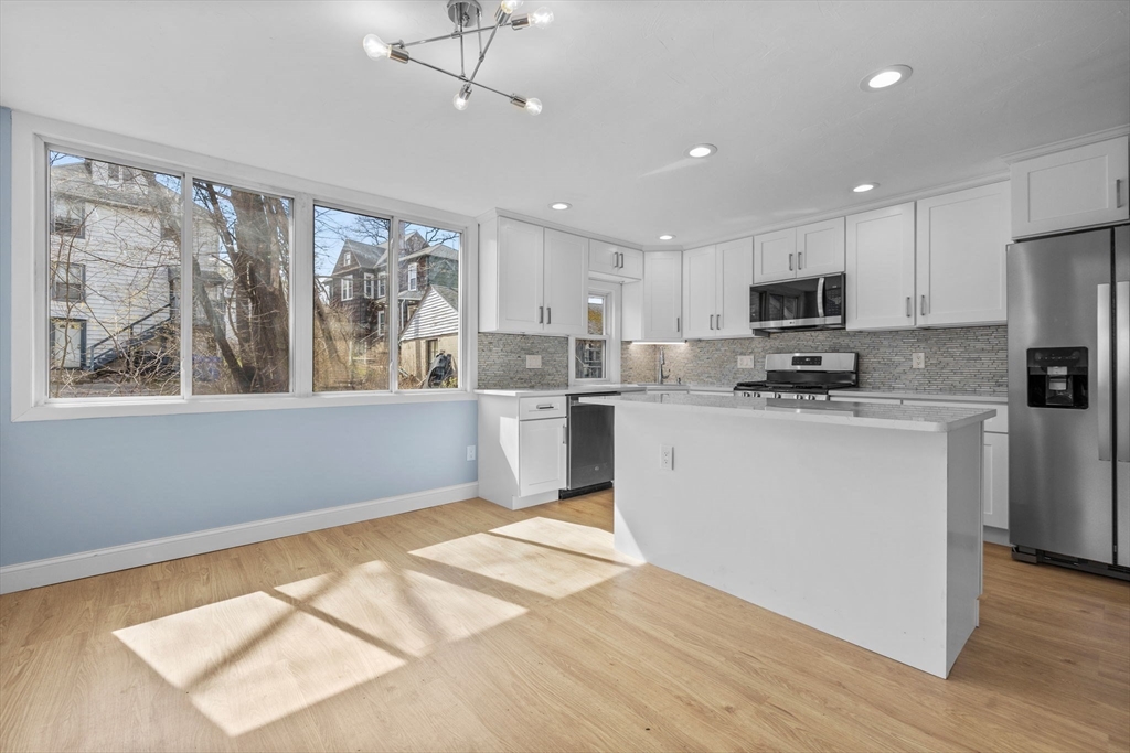 5 Fells Ave, Milford