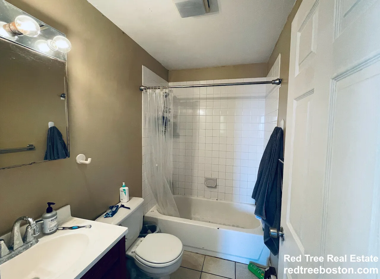 19 Highgate St, Allston