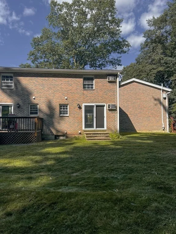 75 Sandy Pond Rd, Ayer