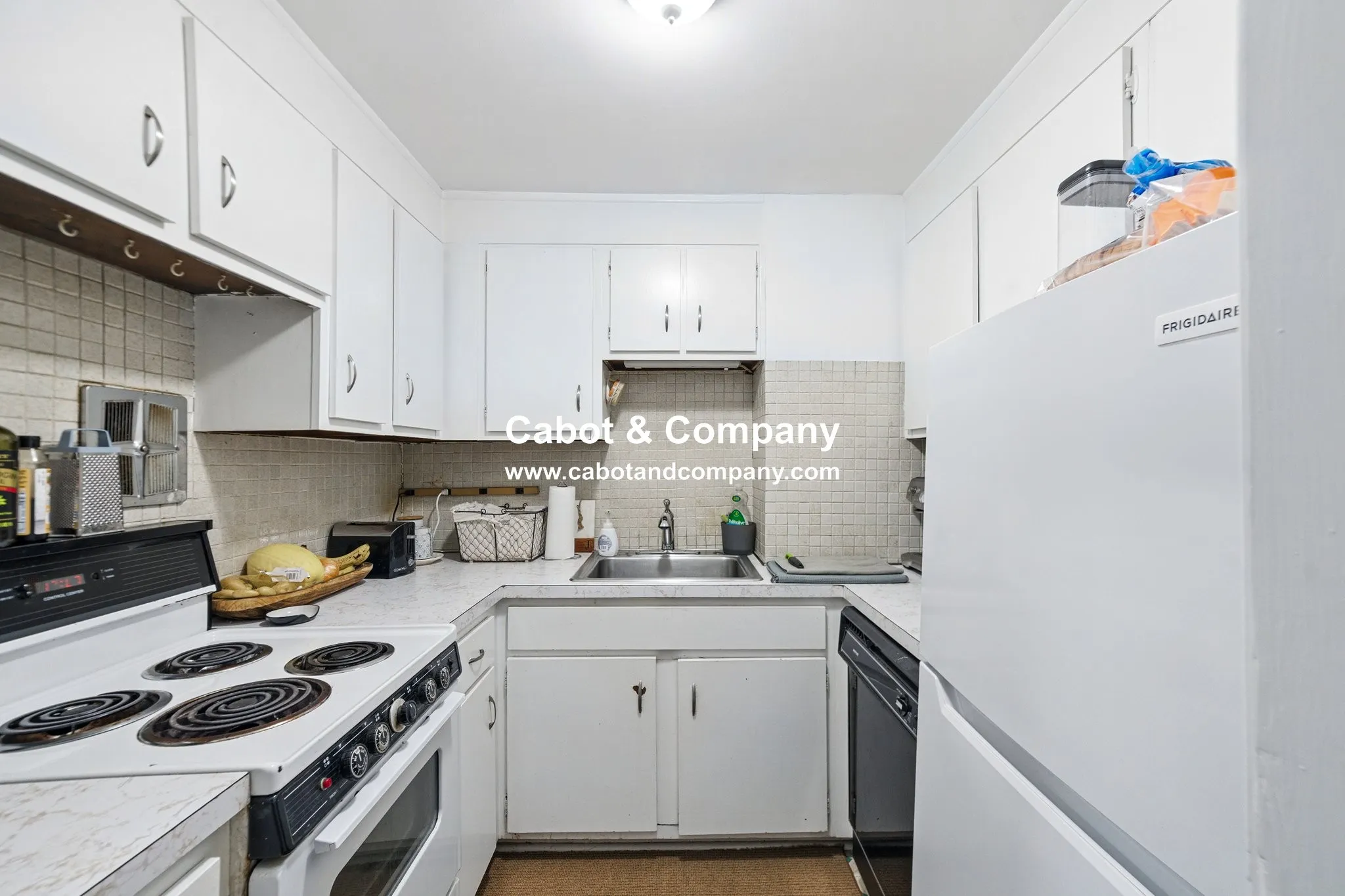 102 Appleton St, South End