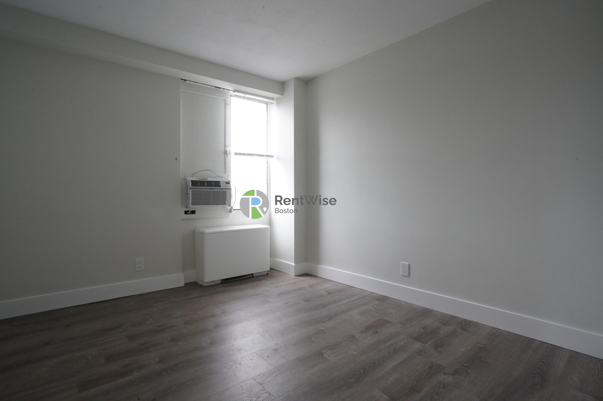 846 Massachusetts Ave, Arlington