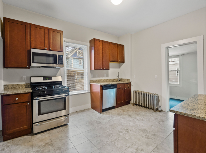 44 Cameron Ave, Teele Square