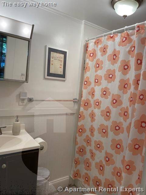 42A Linden Ave, Porter Square