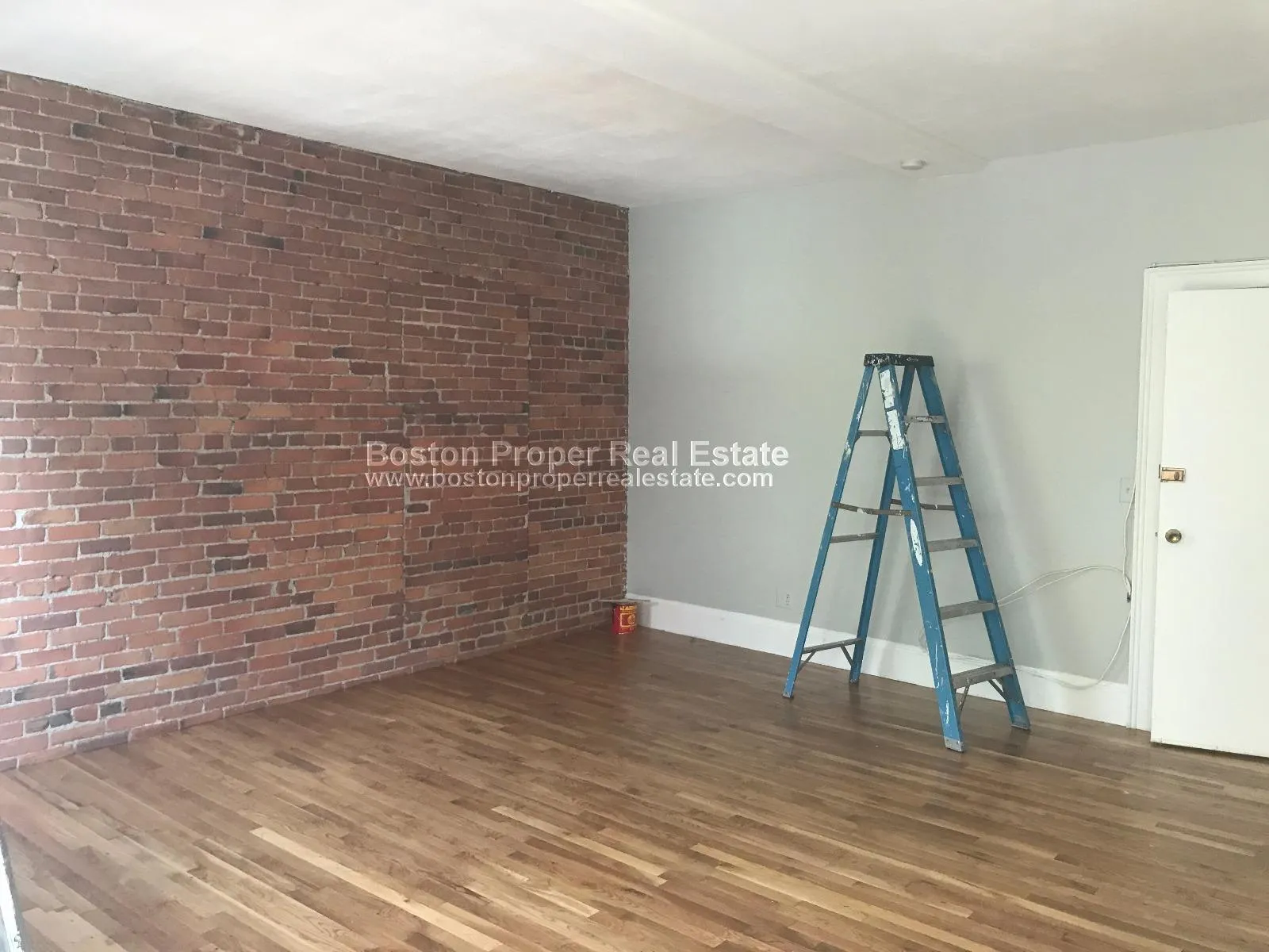 114 Saint Botolph St, Back Bay