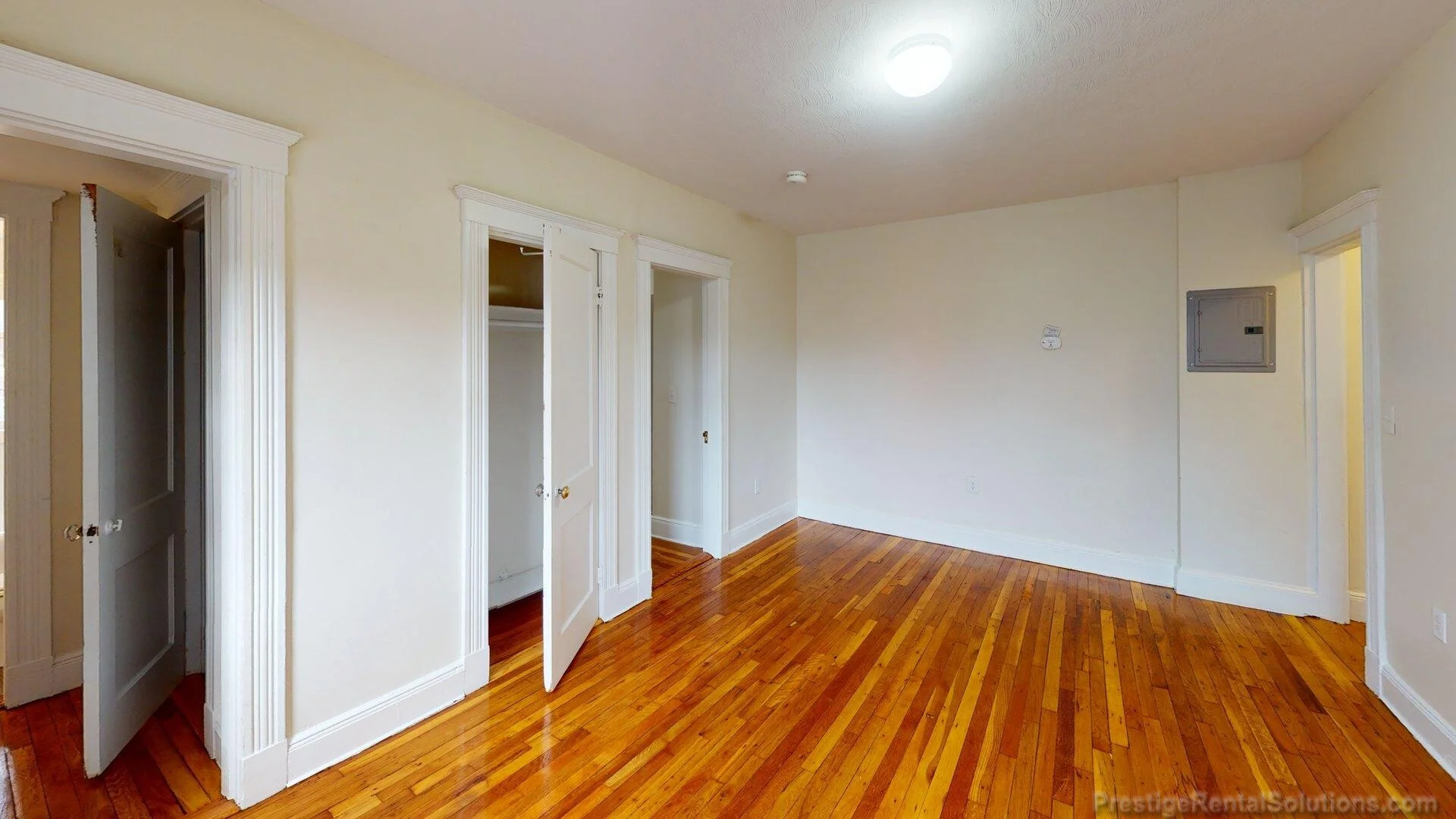 1626 Commonwealth Ave, Brighton