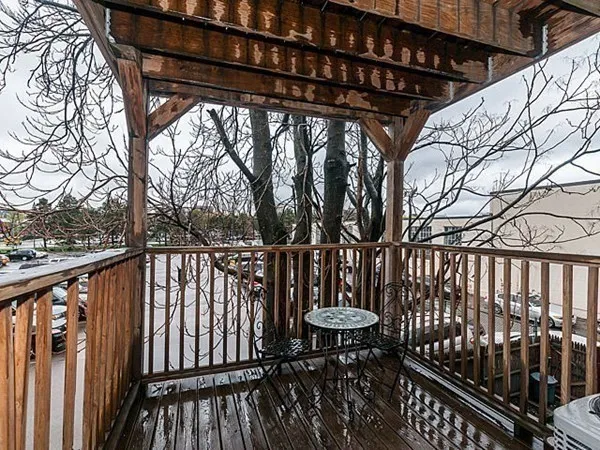 43 Thorndike St, Roxbury