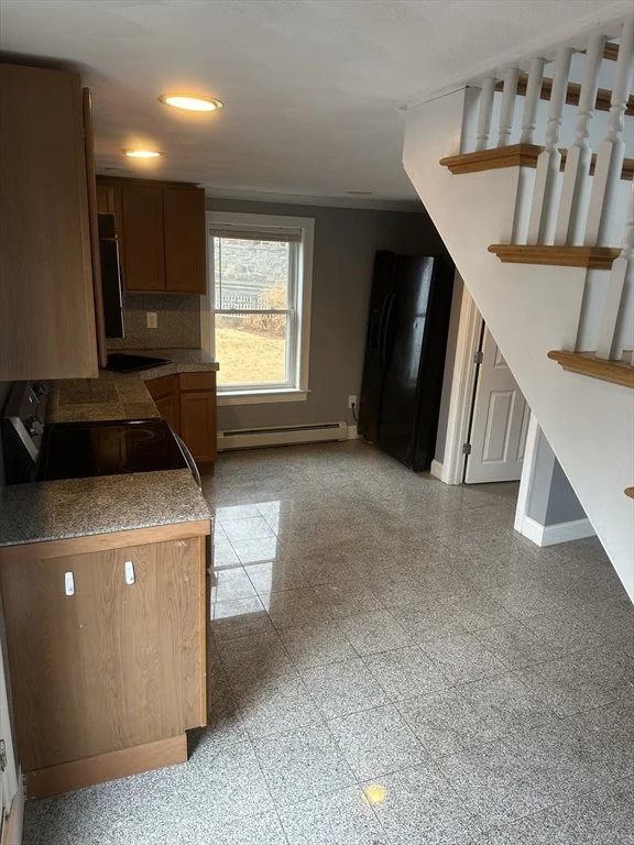 3 Commercial St, Marblehead