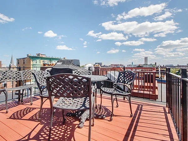 477 Massachusetts Ave, South End