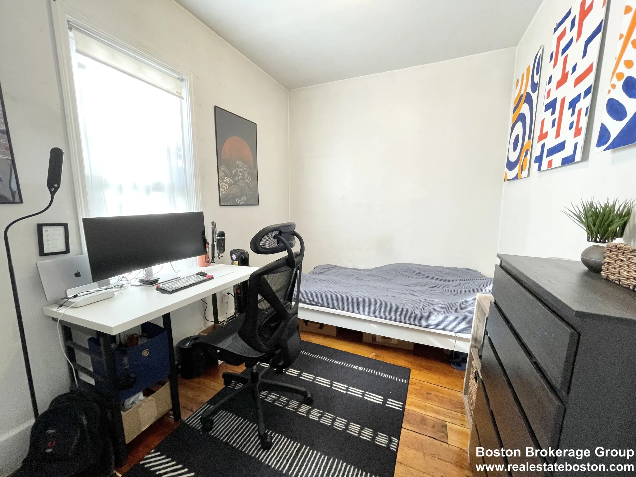 52 Delle Ave, Mission Hill