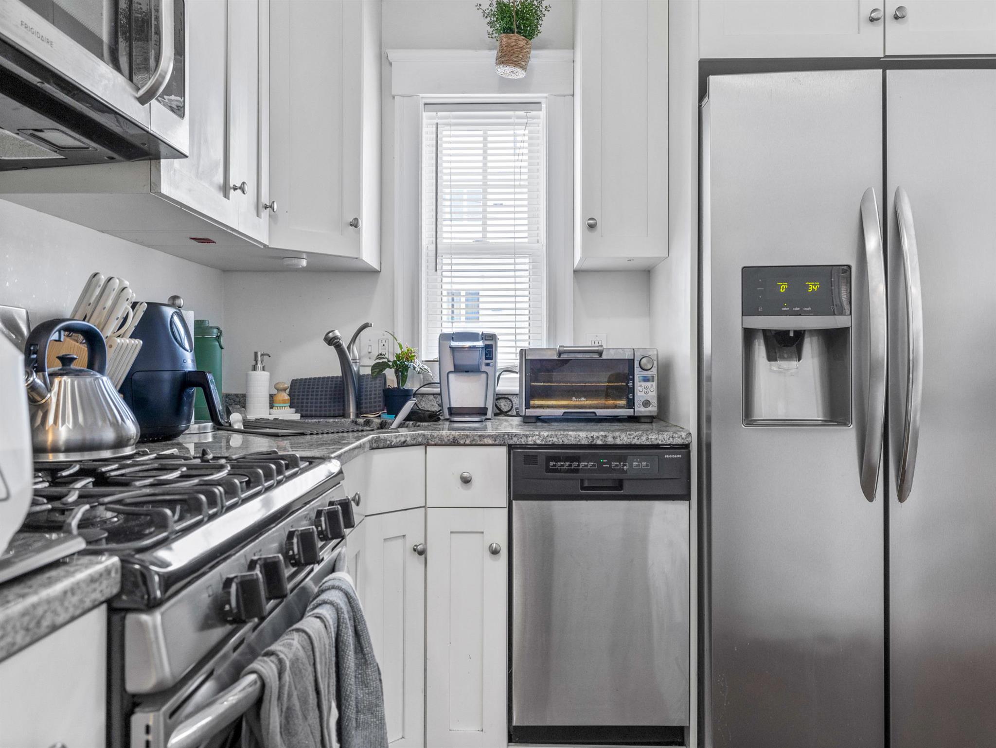 80 Bowdoin St, South Medford