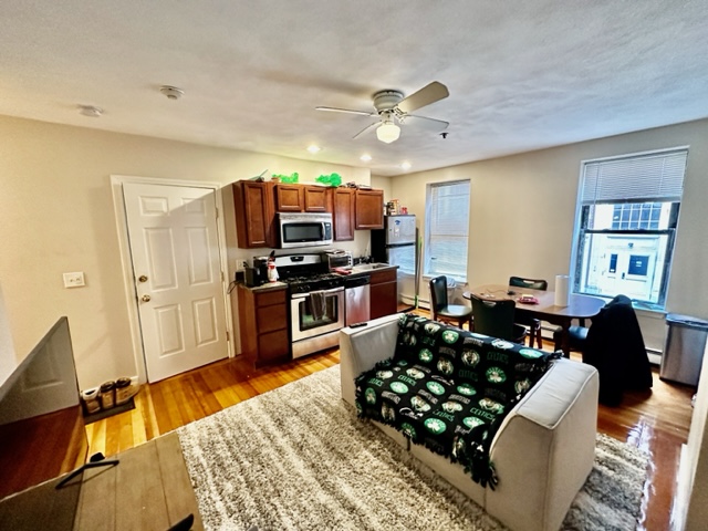 10 Hull St, North End