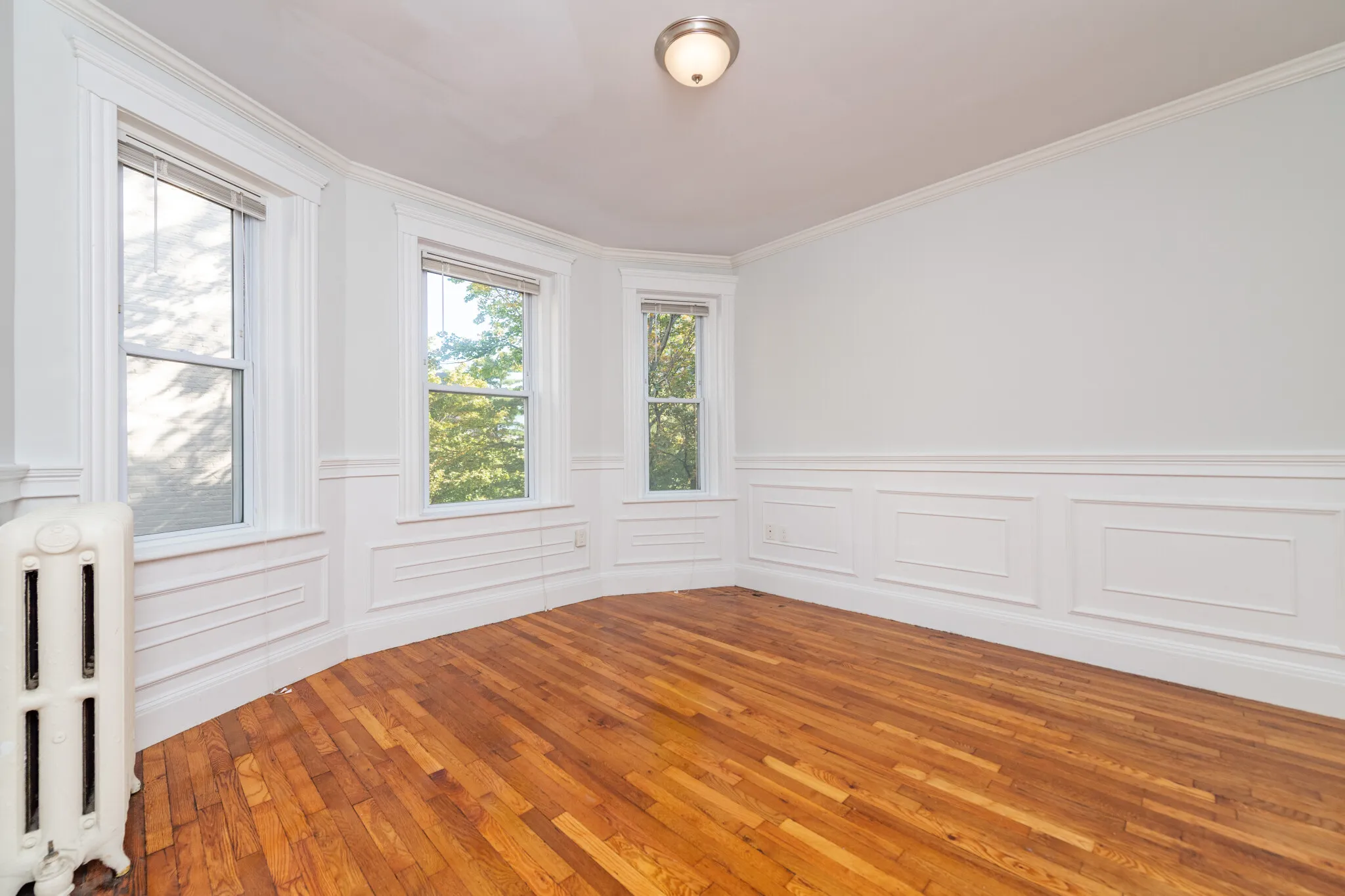 49 Worthington St, Mission Hill