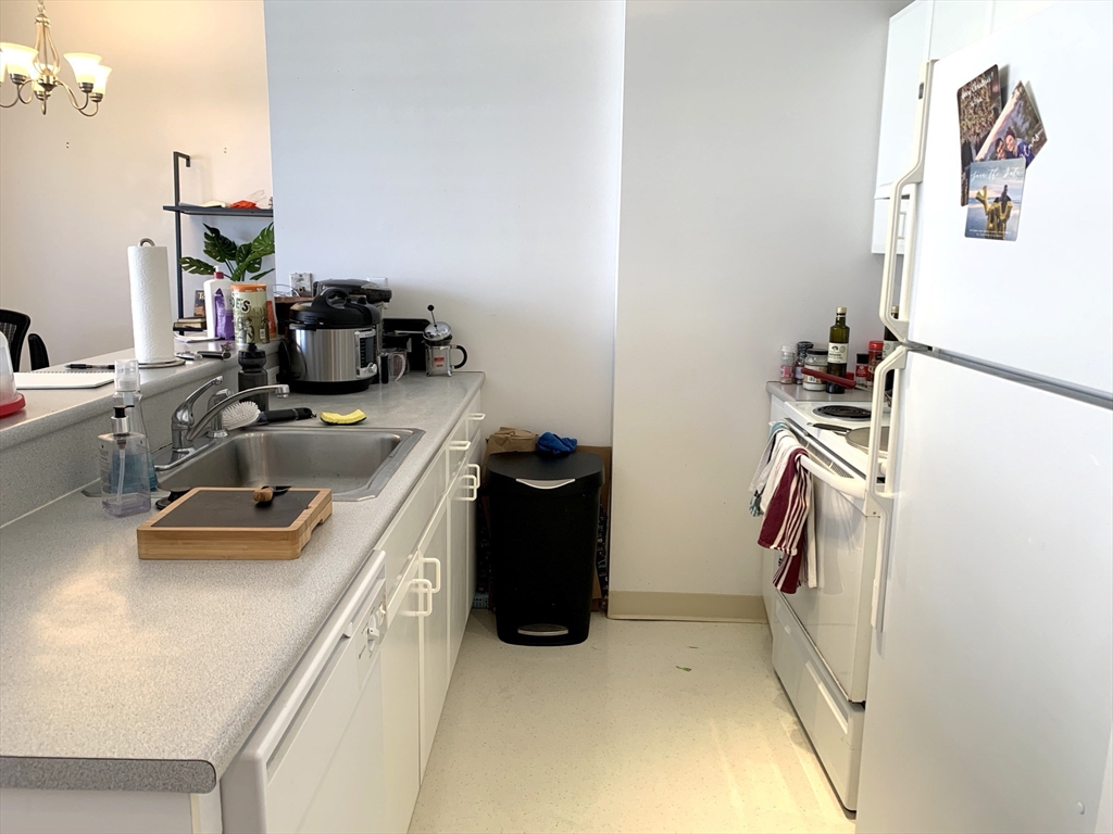 636 Beacon St, Fenway