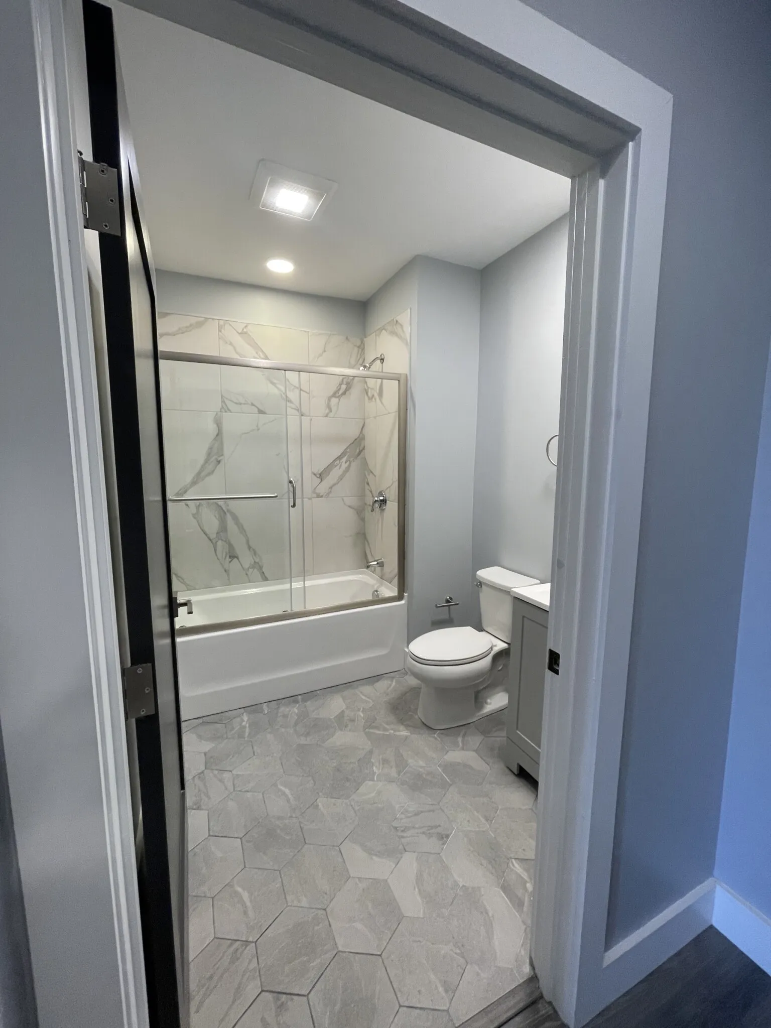 365 Western Ave, Brighton