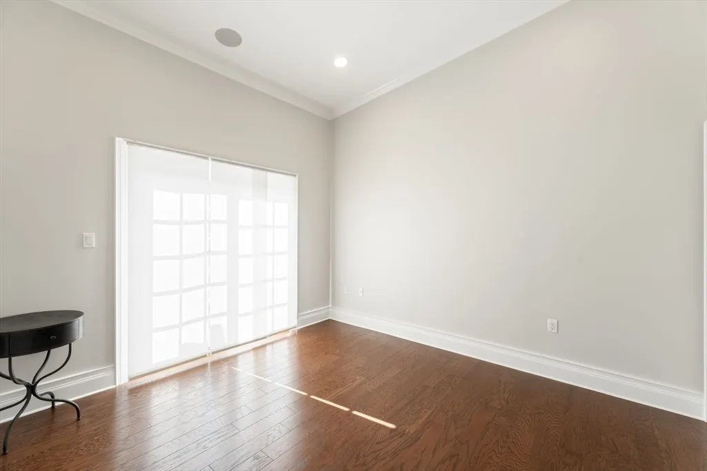 616 East 4th St, South Boston