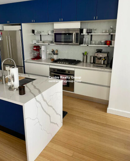 208 Bolton St, South Boston