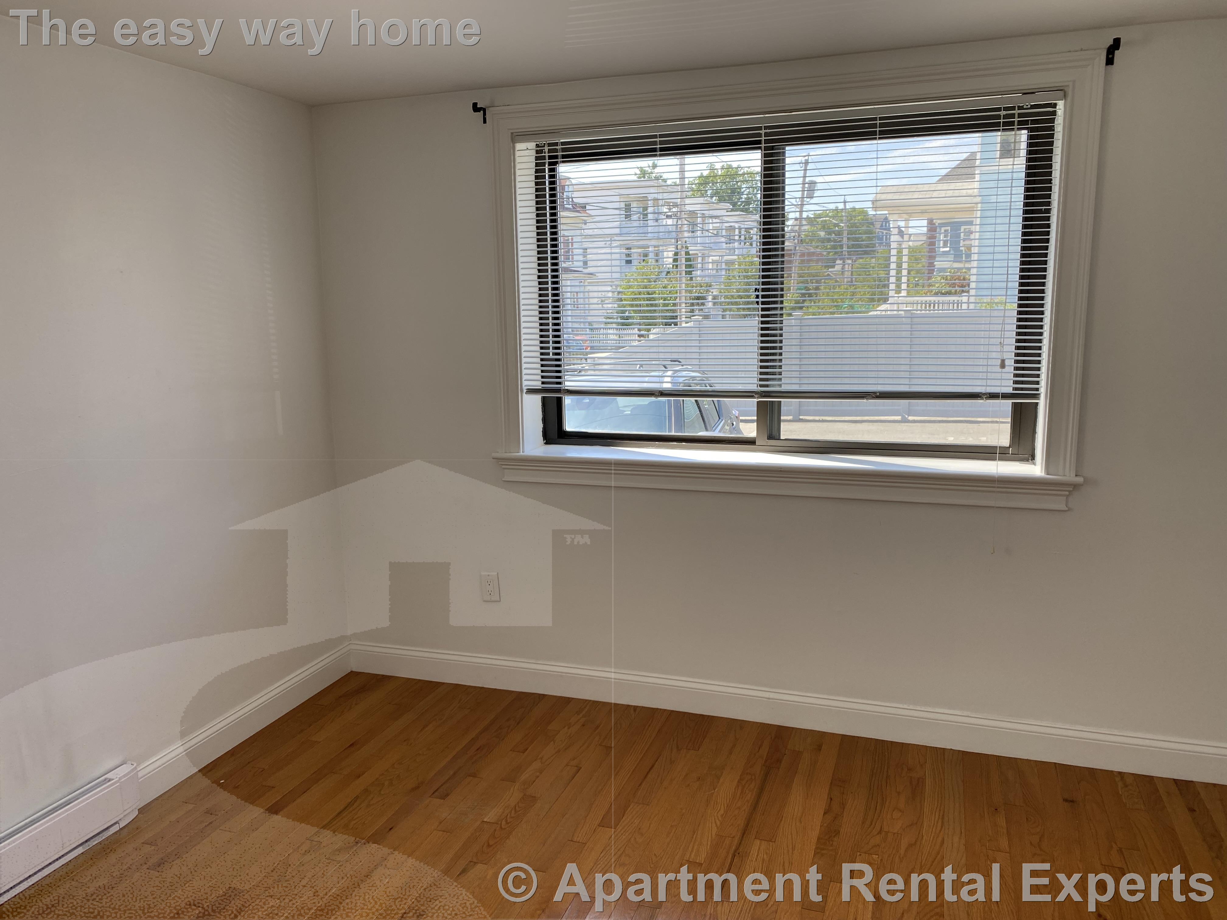 134 Summer St, Malden Center