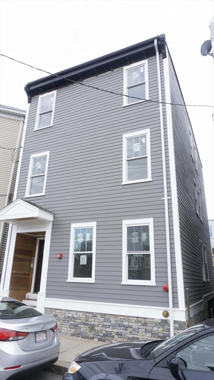 75 Morris St, East Boston