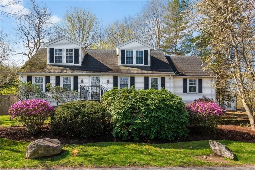 11 Gay St, Needham