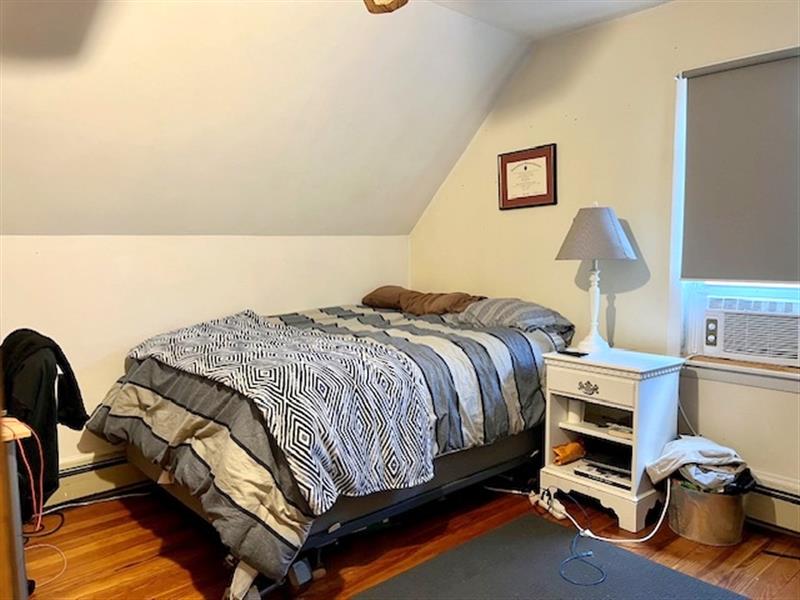 35 Rogers Ave, Powder House Square