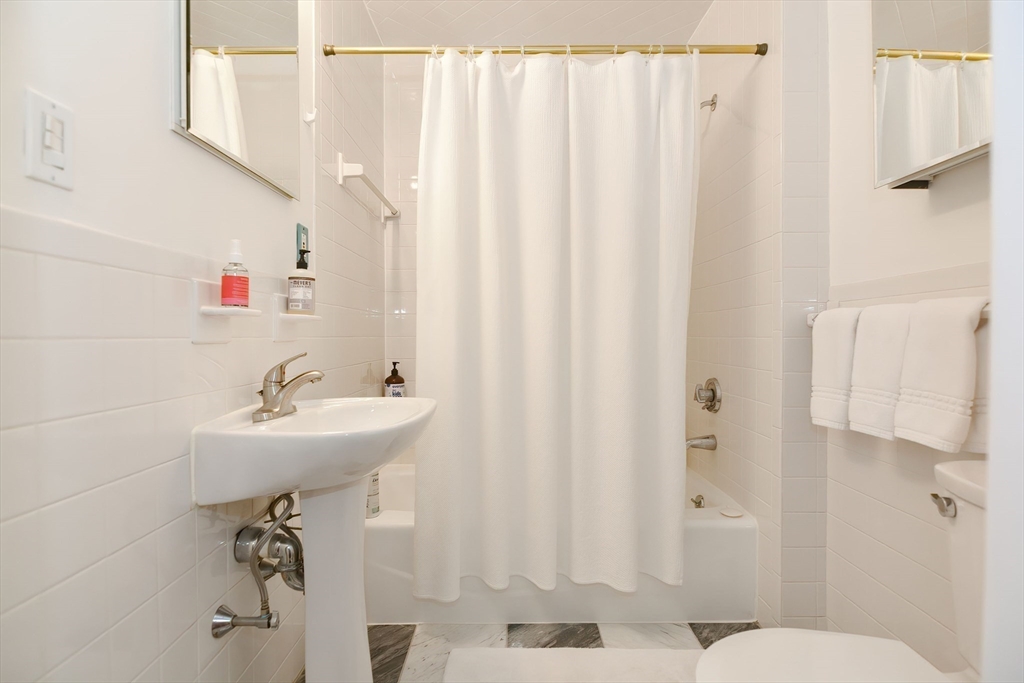 345 Commonwealth Ave, Back Bay