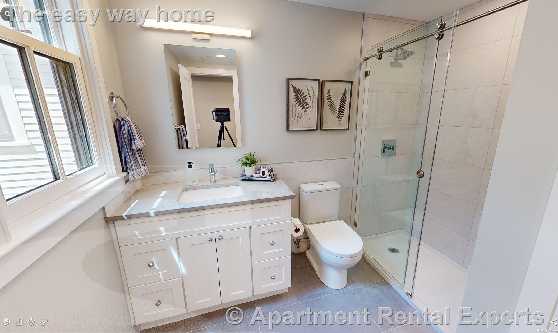 382 Harvard St, Harvard Square