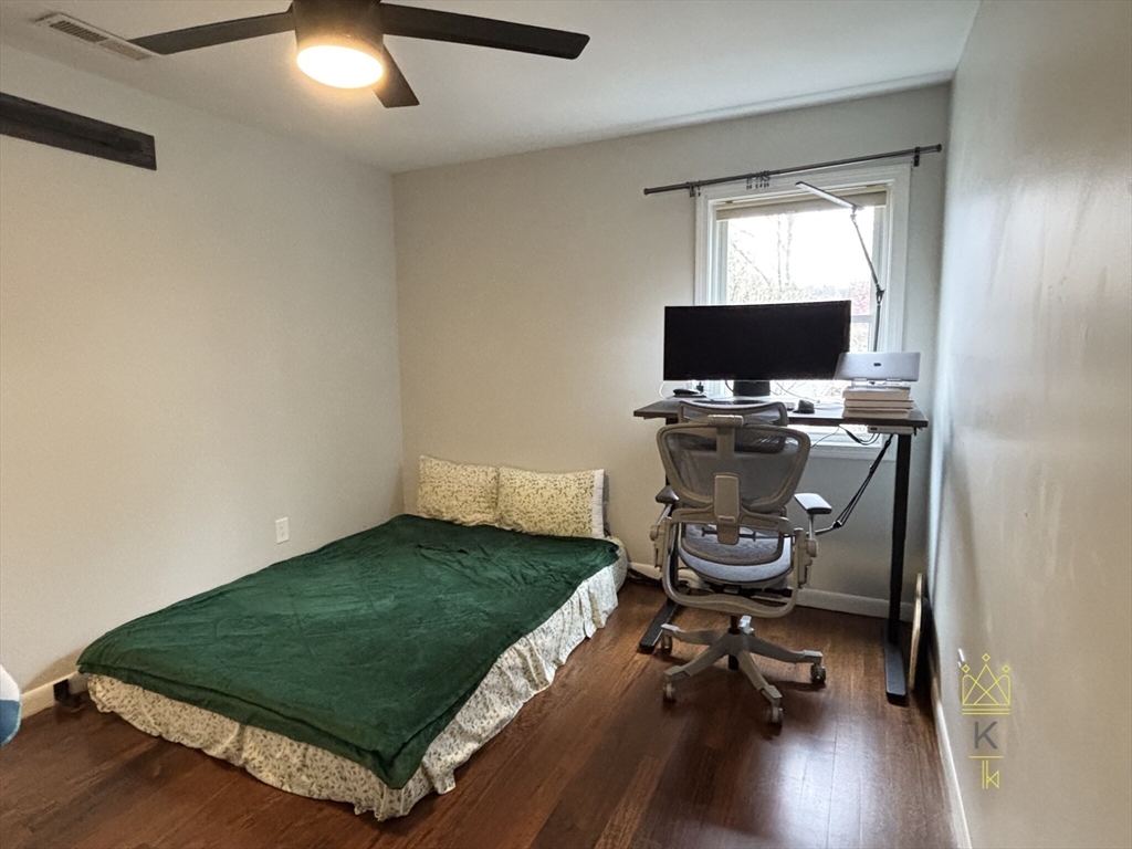 29 Harrison St, Roslindale